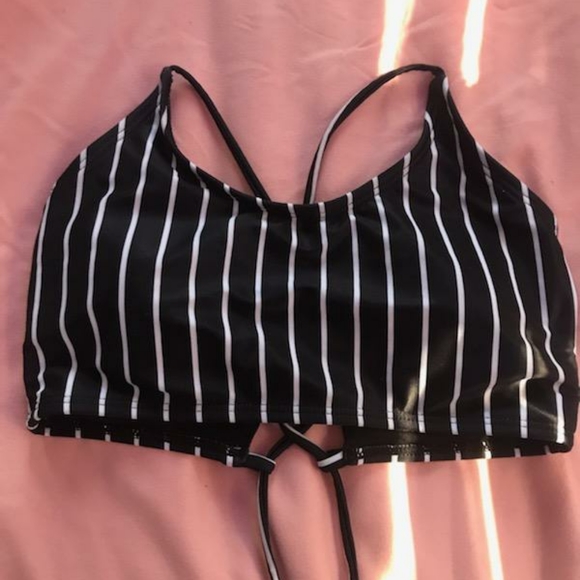 SHEIN bikini - Picture 3 of 4